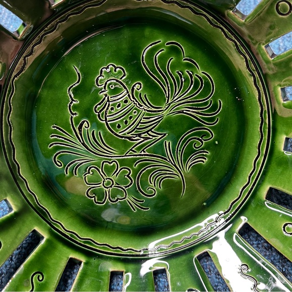 Hungarian Sgraffito Pottery Ceramic Dish Colander Style Berry Bowl Hungary 13" - Picture 4 of 8